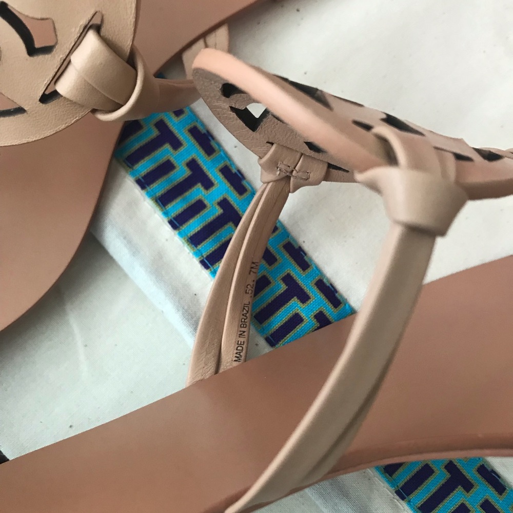 Tory Burch Sandals⭕️SOLD⭕️ - Picture 3 of 4
